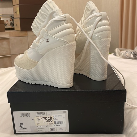 CHANEL LACE UP WEDGE BOOTS - Picture 5 of 6